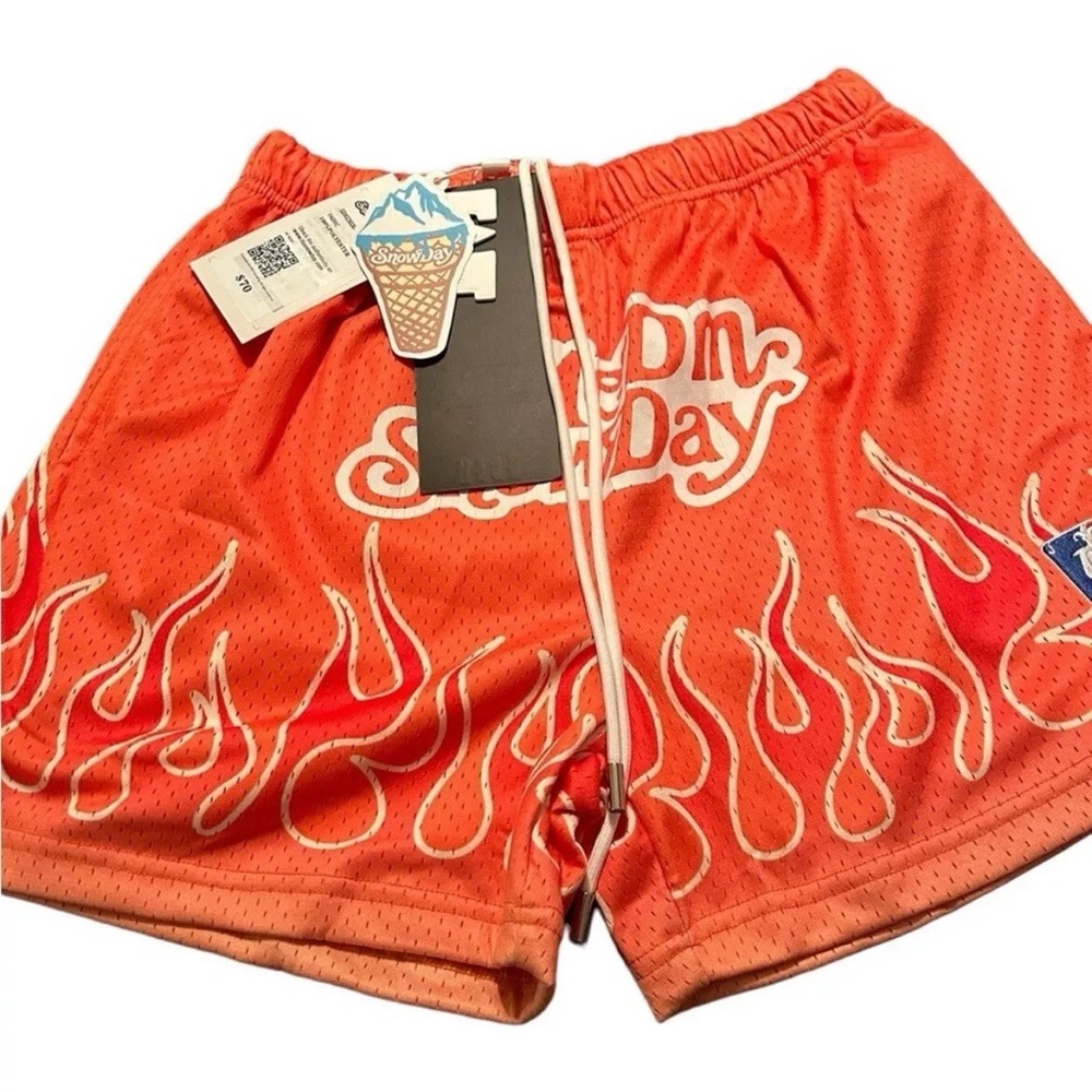 Snowday Men’s Mesh Orange Flame Shorts Size‎ Small